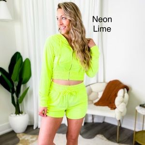 Zenana Lime short set Short and Jacket brand new with tags